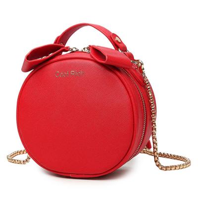 China Small Curvy Women Cross - Body Long Metal Chain Strap Sling Purse Bag Handbag With Chain for sale