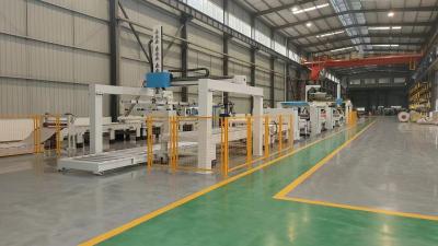 Cina 1-14 m/min Macchina per rivestimento laminante di pur per la lavorazione del legno in vendita