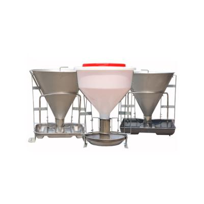 China Easy Cleaning Auto Feeding Equipment Plastic Dry Wet Automatic Feeder For Pig Farm for sale