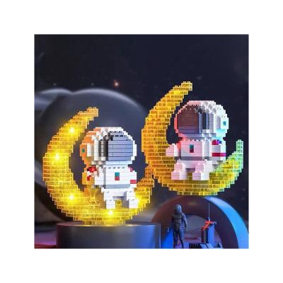 China Toy Space Educational Astronaut Assembling Small Particle Educational Miniature Children's Toy Building Blocks for sale