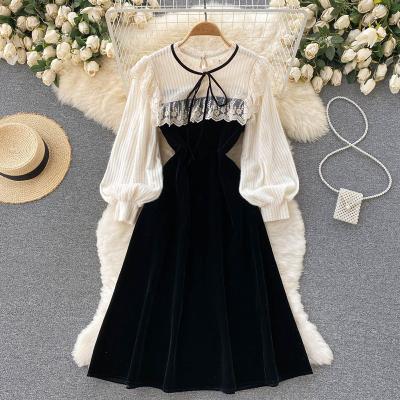 China Contrast Color Anti-static Elegant Velvet Lace Patchwork Sleeve Puff Winter High Waist Hem A Line Dress For Women for sale