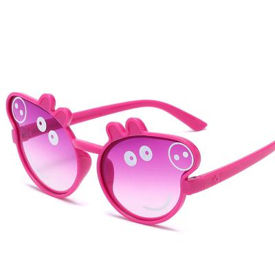 China 2021Cartoon cute little pig children's sunglasses fashion sunglasses for kids children shade glasses for sale