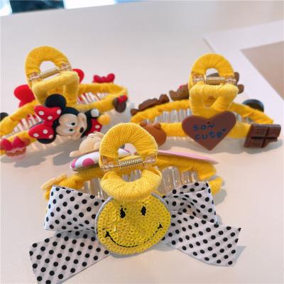 China Large Color Comfortable Cartoon Fashion Korea Hair Catching Upper Rabbit Cute Mickey Cute Bear Catching Clip Clip for sale