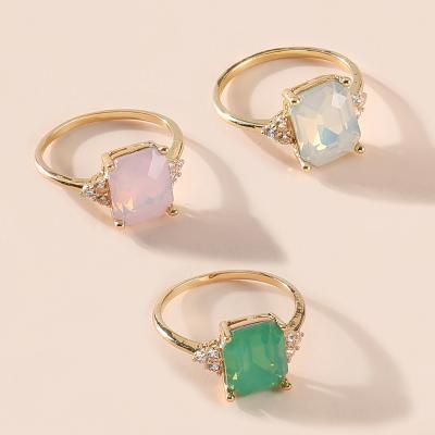 China Latest Fashion Trend Rings Big Gemstone Zircon Crystal Rings For Girls 2021 New for sale