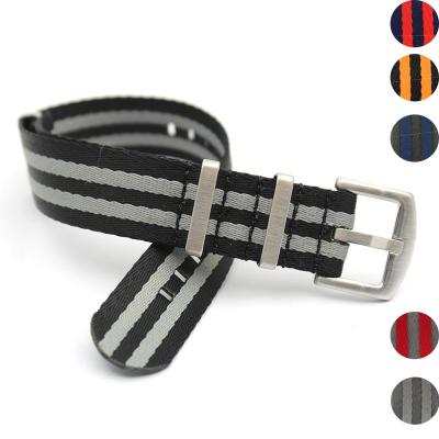 China Skin Friendly Yunse Smoothly Hotsale Nylon Watch Strap 18mm 20mm 22mm Seatbelt Black Gray Bond Nato Strap for sale