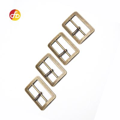 China Zinc Alloy Strap Pin Buckle For Belt Bag Hardware 30mm Metal Accessories for sale