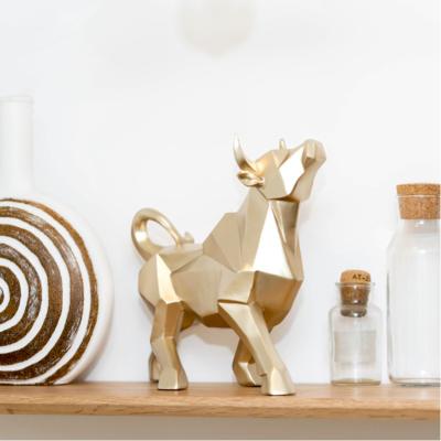 China Modern Creative Geometric Cow Resin Ornaments Modern TV Cabinet Desk Decoration Home Accessories For Living Room Gifts for sale