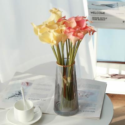 China PU/plastic Mini Artificial Real Touch Calla Lilies For Home Decoration for sale