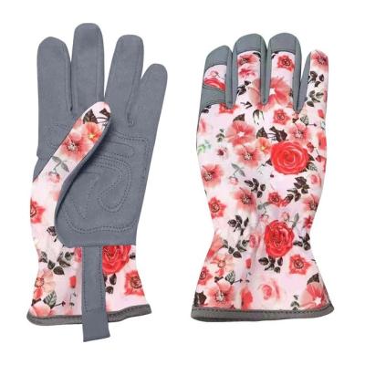 China Good Price Durable Flower Printed Floral Nitrile Coated Leather Garden Gloves Women Garden Work for sale