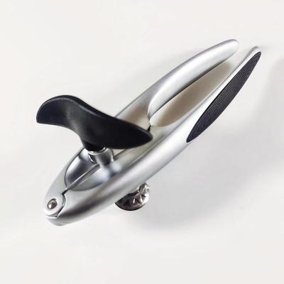 China Stocked 2022 New Gift Item Heavy Duty Zinc Alloy Hand Tool Can Opener for sale