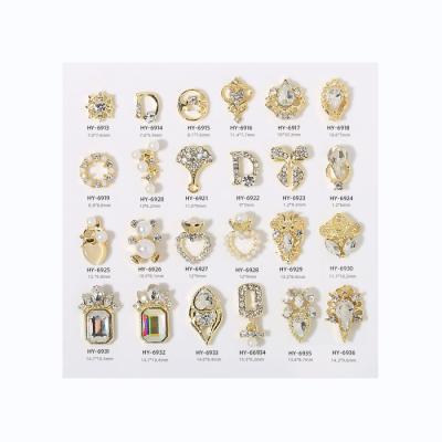 China Shiny Nail Art Bear Heart Shape Nail Art Jewelry 3d Metal Rhinestone Ornament Art Decoration Hot Sale Fashion for sale