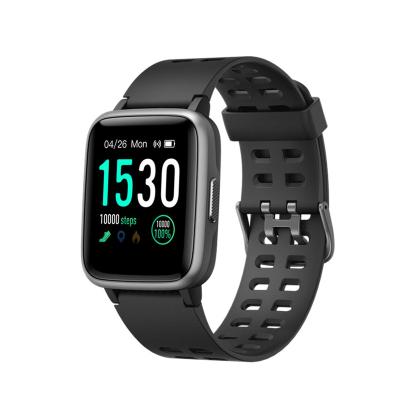 China Hot Selling Wifi Amazon Fitness Sports Smart Watch IP68 Waterproof With Full Touch Screen for sale