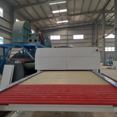 China Horizontal Flat Type Building Material Stores Convection Glass Tempering Low-E Furnace for sale