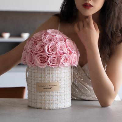 China decorative flowers & Wholesale Natural Preserved Roses Wreaths Real Reasonable Prices Forever Flower This Last 3 Years Valentines Gift for sale