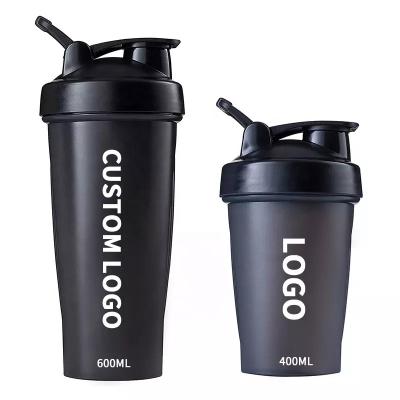 China Sustainable Wholesale Custom Logo Fitness Plastic Black Gym Blender Shaker Cup Protein Shaker Bottle for Sports Water for sale