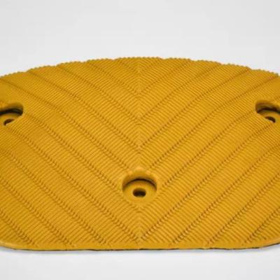 China High Quality Rubber Products Factory Hot Bump Speed ​​Roadway Safety Product Direct Supply Road Safety for sale