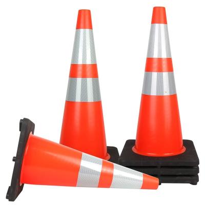 China Hot Selling Safety Cone 900mm Long Life Regular Safety Yellow Road Cone Rubber Road Safety Cones for sale