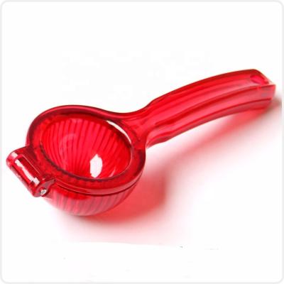 China Viable Hot Sale Red Plastic Kitchen Citrus Lemon Lime Lime Squeezer Multifunctional Manual Juicer for sale