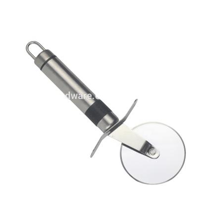 China Sustainable Professional Hot Sale Household Kitchen Round 6.5cm Wholesale Stainless Steel Pizza Cutter for sale