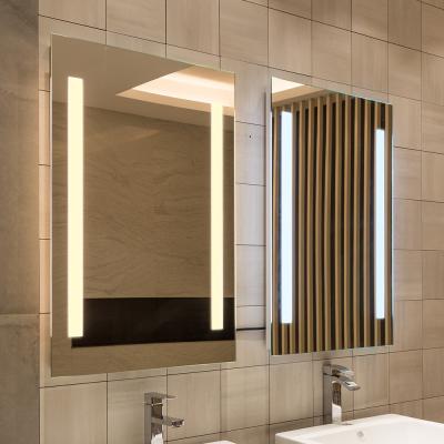 Cina Bathnoloy Led Mirror Moderno Disegno Sensore Smart Touch Anti-nebbia Dimming CCT Opzionale per il bagno in vendita