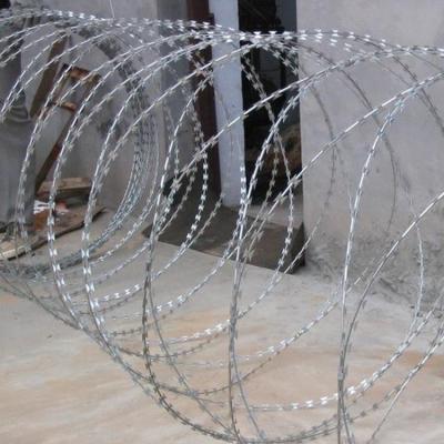 China ArmBorder Posts Economic And Practical Hot Dipped Galvanized Razor Blade Barbed Wire for sale