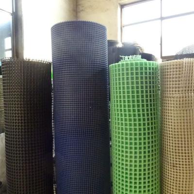 China Agricultural Mesh HDPE Extruded Plastic Square Mesh for sale