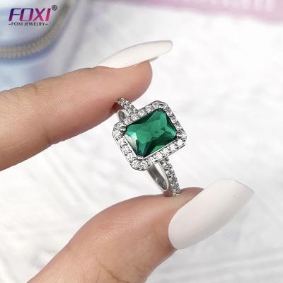 China FASHIONABLE Silver Green Gemstone s925 Wedding Ring for sale