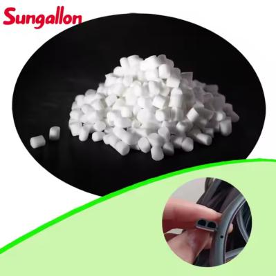 China Sungallon GP550 Series Thermoplastic Elastomer (TPE) Raw Materials TPR Plastic Material Used in Car Sealant Strips for sale