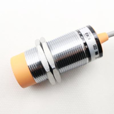 China IN15-M3060-1N3X M30 Metal Detect Proximity Switch Sensing Distance 10mm or 15mm or 20mm 2/3/4-Wires PNP NPN IP67 Metal Proximity Inductive Se for sale