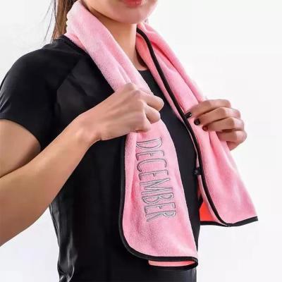 China Sustainable Exercise Sweat Fitness Sports Gym Face Towel Microfiber Sports Golf Outdoor Sports Sweat Towel for sale