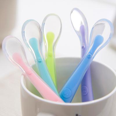 China Hot Selling Safety Food Grade Baby Feeding Silicone Learning Spoons for sale