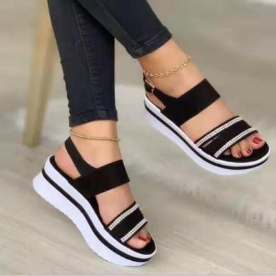 China Women's platform sandals 2022 fashion trend women's new wedges shoes ladies summer sandals buckle non-slip beach for sale