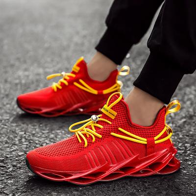 China Shoe men's sports sneakers trainers casual walking shoes equip running shoes 2020 sporty outdoor blade running shoe for sale