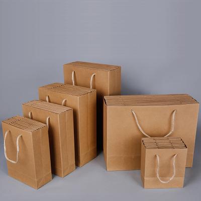 China Kraft Paper Hand-Held Clothes Food Gifts Tea Can Be Customized Packaging Bags for sale