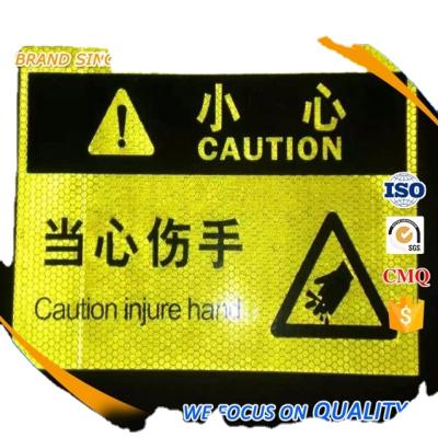 China Outdoor Advertising 5 Years Engineer Grade Prismatic Egp Reflective Banner For Road Signs for sale