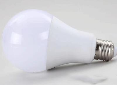 China High Quality A60 Led Bulb 7W 220V Bulbs Light For Indoor Lightings in Room museum for sale