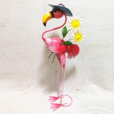 China Custom Made Eco-Friendly Pink Outdoor Sculpture Decorative Iron Garden Yard Decor Animal Flamingo Flamingo Statue for sale