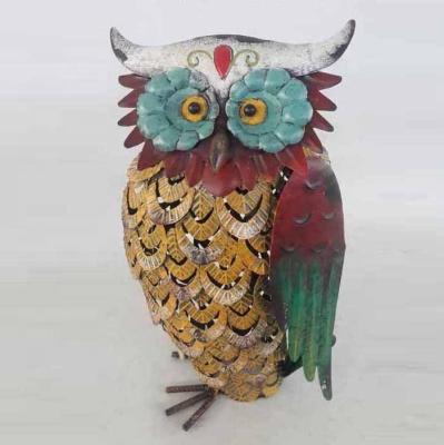 China Eco-friendly Unique Design Lively Animal Decor Metal Owl Owl Garden Decoration for sale