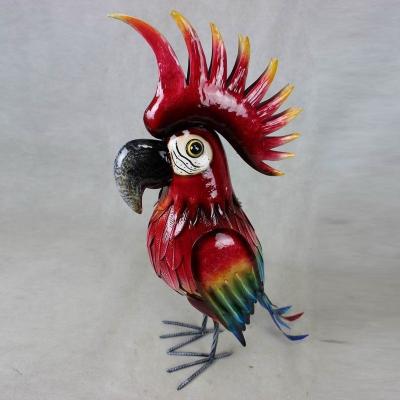 China Outdoor Eco-Friendly Patio Figurines Cockatoo Decor Metal Parrot Bird Ornament Garden Parrot Statue for sale