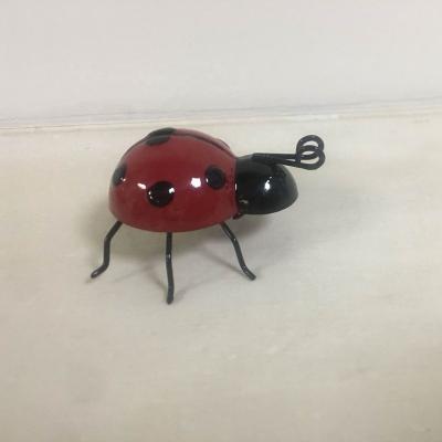 China Eco-friendly Hot Selling Garden Decoration Metal Insects Ladybug Ladybug Wall Decor Yard Art for sale