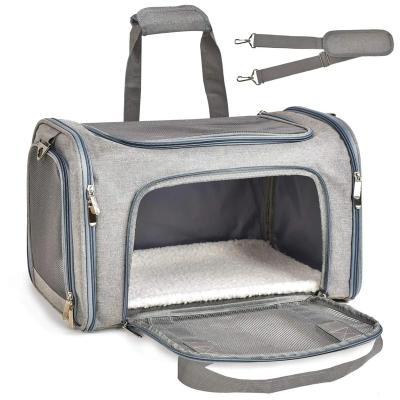 China Viable Pet Carriers Wholesale High Quality Airline Approved Soft Pet Travel Bag Puppy Cat Dog Pet Carrier Bag for sale