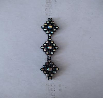 China Garment Yali New Design Diamond Trimming Decoration Accessories Rhinestone Trimming for sale