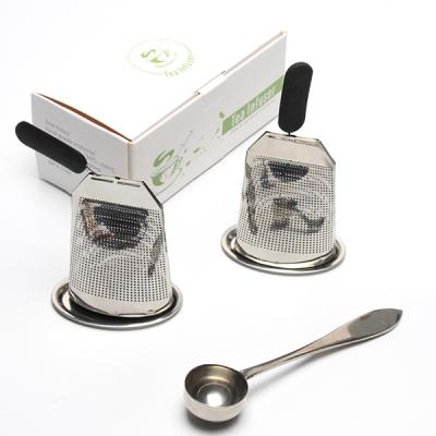 China Sustainable Reusable Tea Bag Form Stainless Steel Tea Infuser With Silicone Strainer for sale