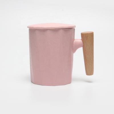 China Irregular Shape Sustainable Tea Cup Eco - Friendly Ceramic Coffee Mug With Wooden Handle In 350ML for sale