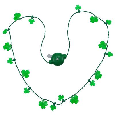 China Plastic + LED St Patricks Day Shamrock Clover Shamrock Flashing Light Up Necklace LED Glow Party Props for sale