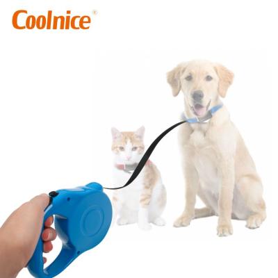 China 2021 Premium Adjustable Strong Dog Personalized Durable Tracking Automatic Retractable Leash for sale