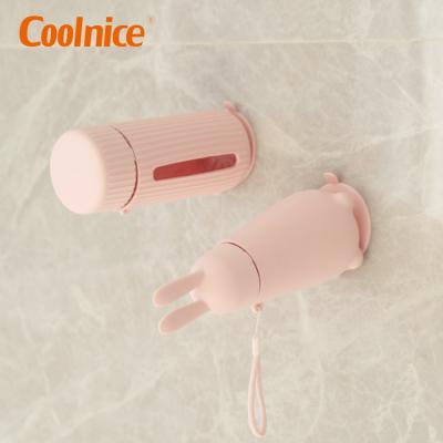 China Viable No Suction Cup Drop Leak Proof Silicone Sleeve Anti-scalding Glass Water Bottle for sale