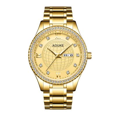 China New Design Business Men's Automatic Luxury Rhinestones Stainless Steel Strap Waterproof Luminous Date Gold Quartz Watches Men for sale