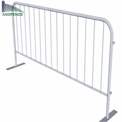 中国 Movable traffic barrier metal heavy duty portable Crowd Control Barrier 販売のため