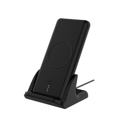 China High Capacity 10000mAh High Capacity Wireless Charging Power Bank Portable Radio Dock USB Charging Dual Output and Input for sale